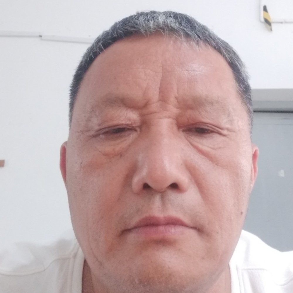 整齐邂逅夕阳的照片