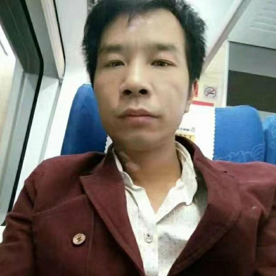 手机邂逅平淡的照片