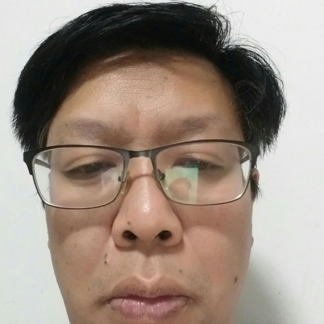 当过兵的小哥哥的照片
