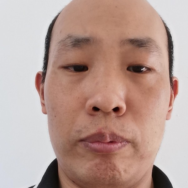 星月等于爱笑的照片