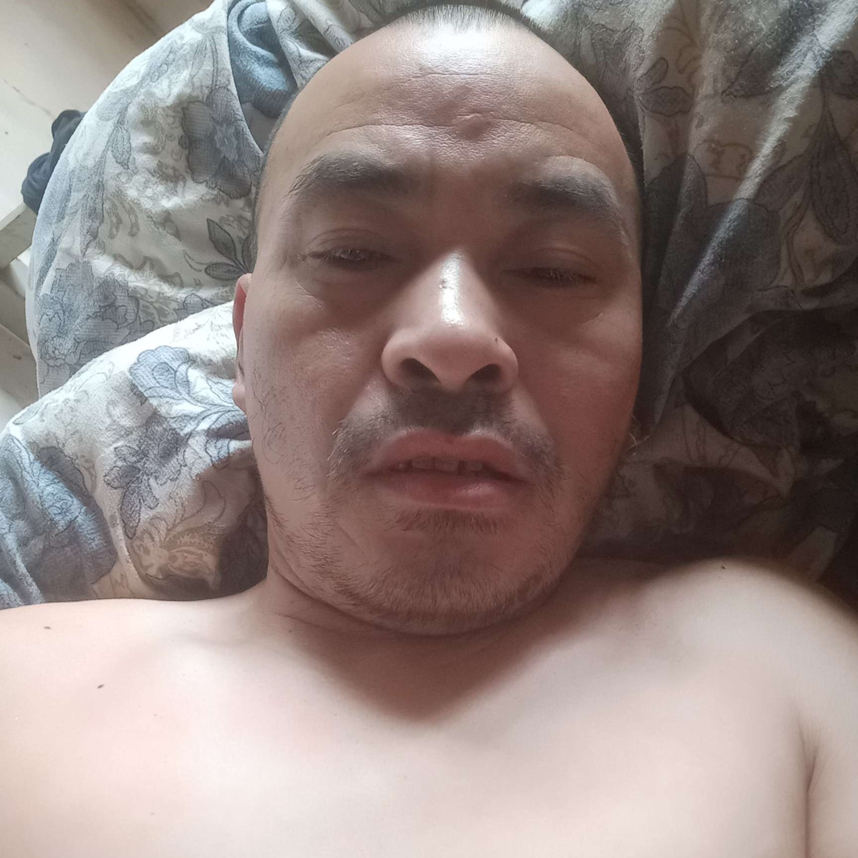 简单爱哑铃的照片