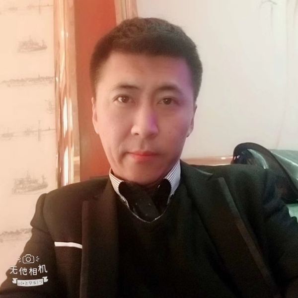 赵佳乐的照片