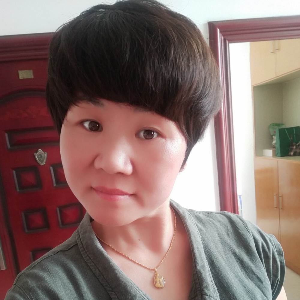 繁荣挽手青衫的照片
