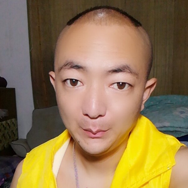 暧昧爱恋百褶裙的照片