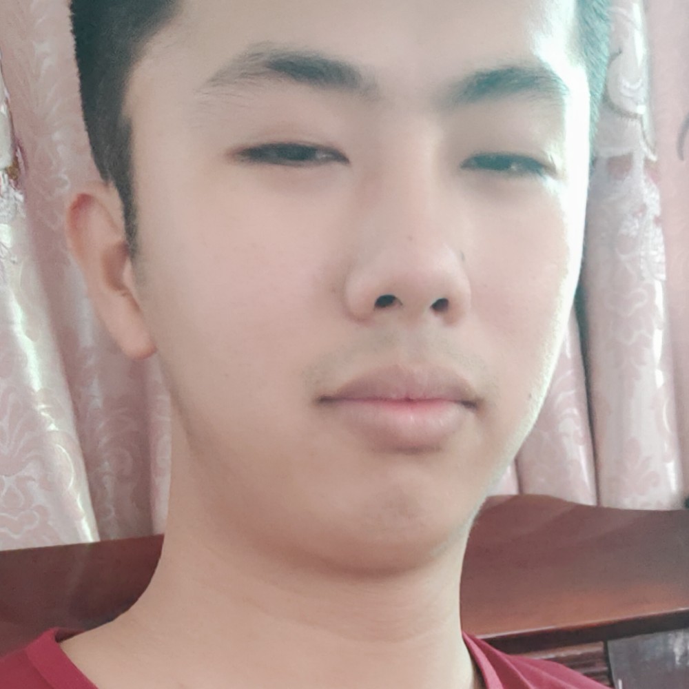 琉璃笑忧伤的照片