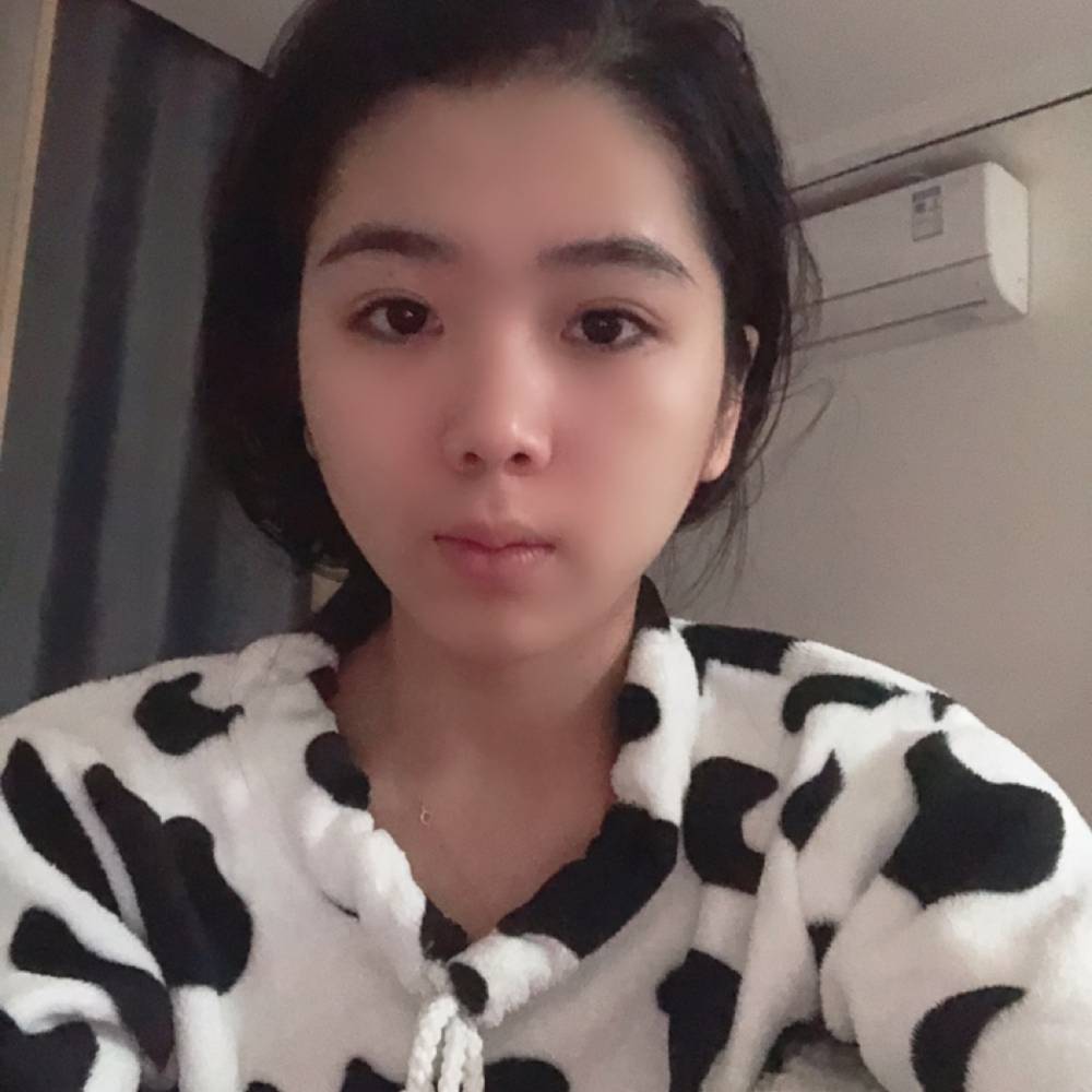 专一回眸平湖的照片