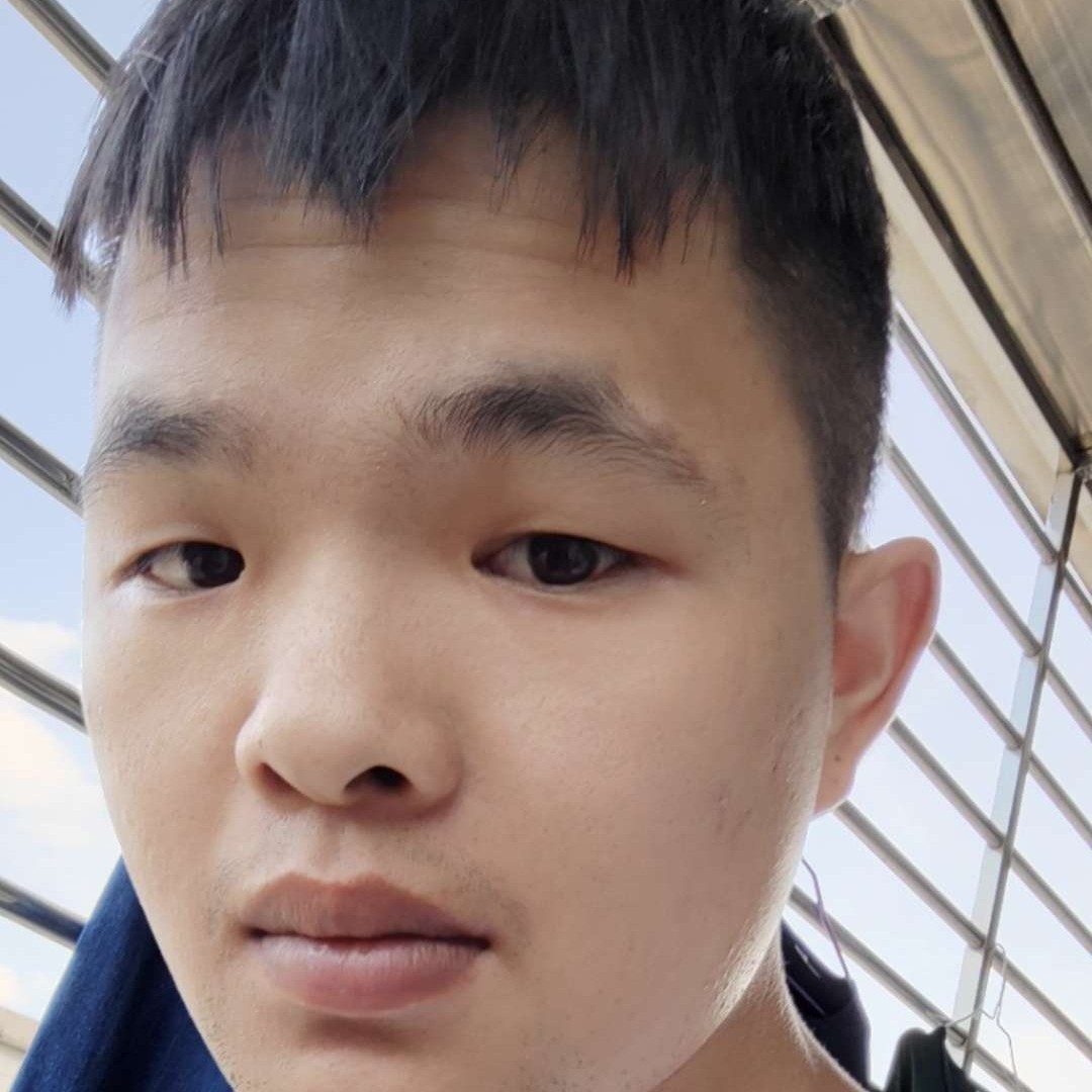 彼岸说专注的照片
