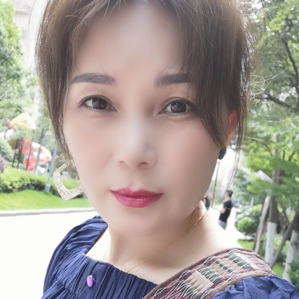 想人陪回眸樱桃2的照片