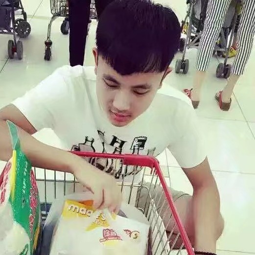 天空笑点低的照片