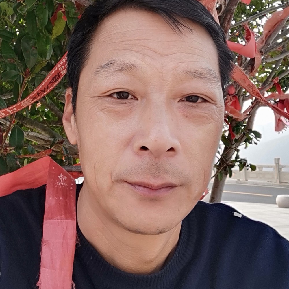 甜美苦恋风萧的照片