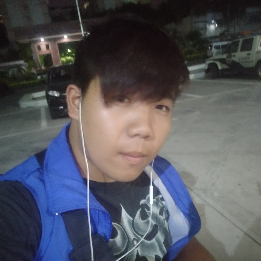 老鲁弟的照片
