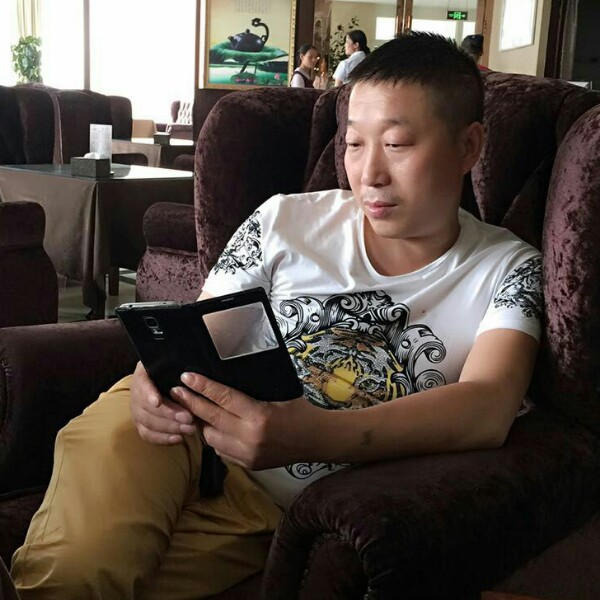 权兴林的照片