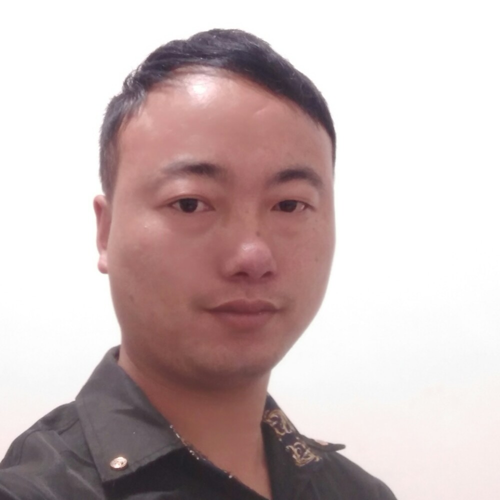 整齐停止红牛的照片