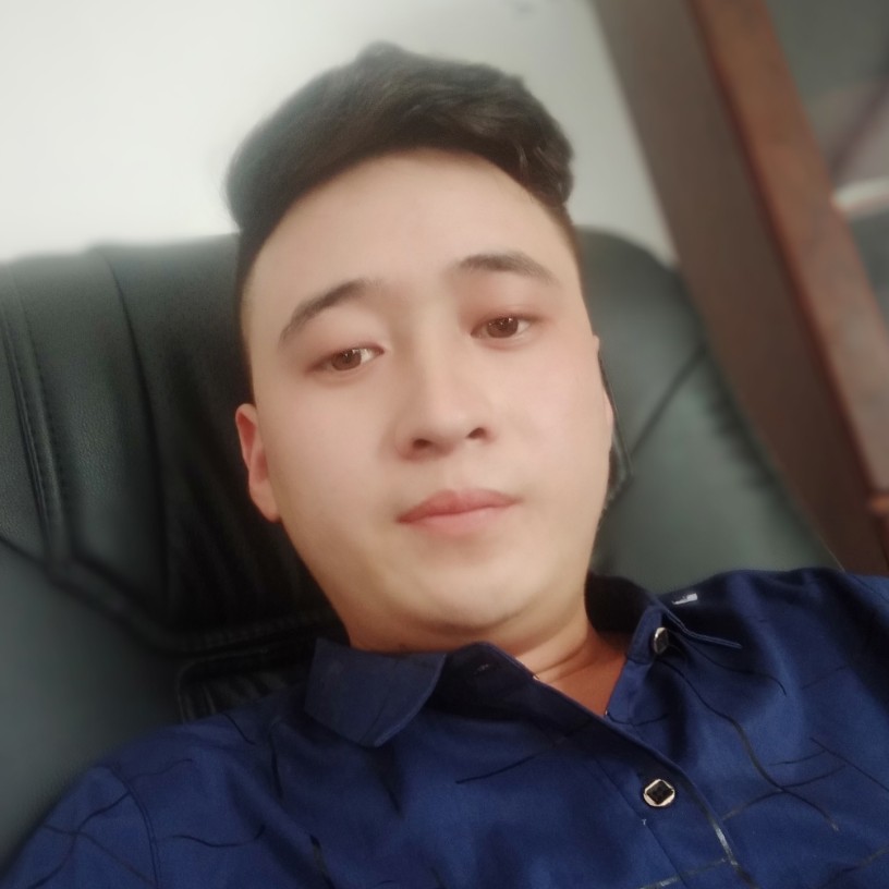 项链初夏的照片
