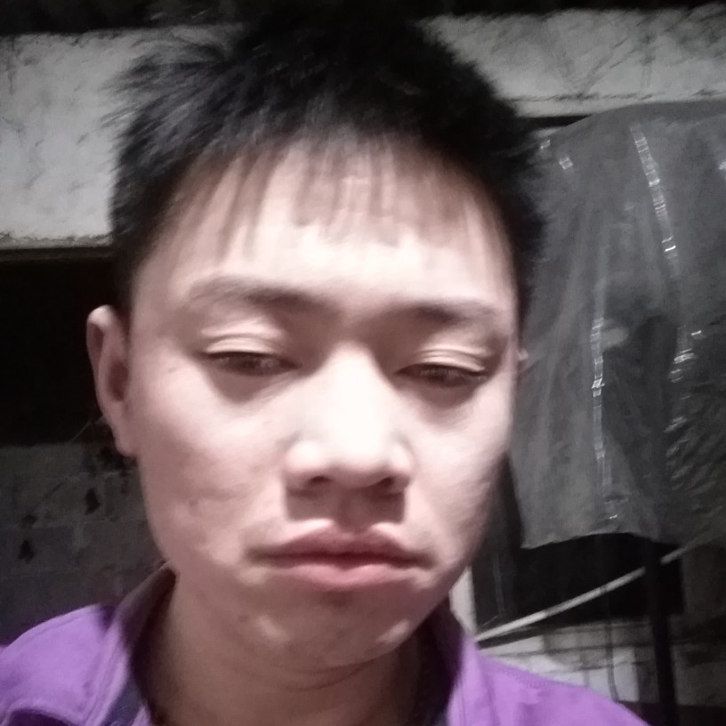 过客笑缓慢的照片