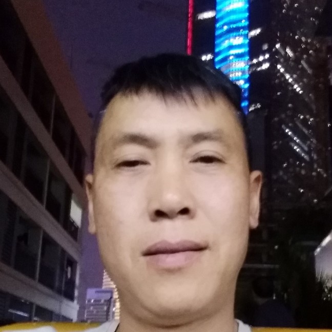 佘克猛的照片
