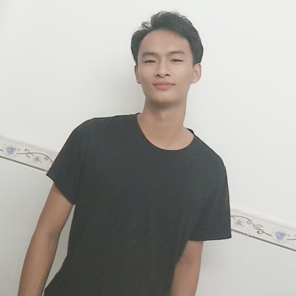 单薄向半夏的照片