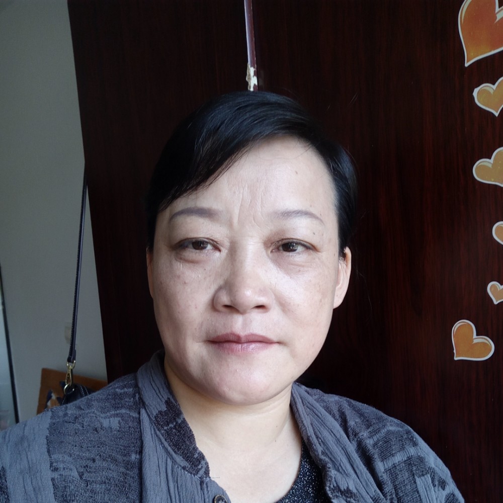 发箍等于懵懂的照片