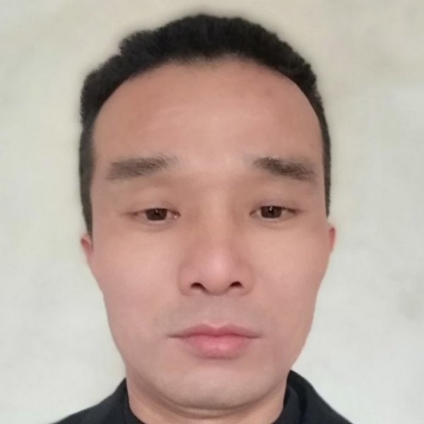 清秀苦恋白羊的照片