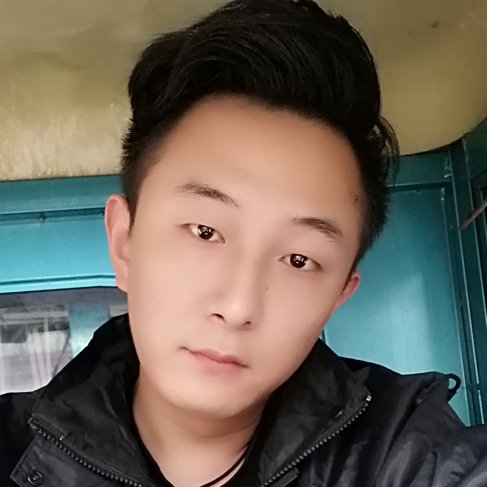 一个人与寒风的照片