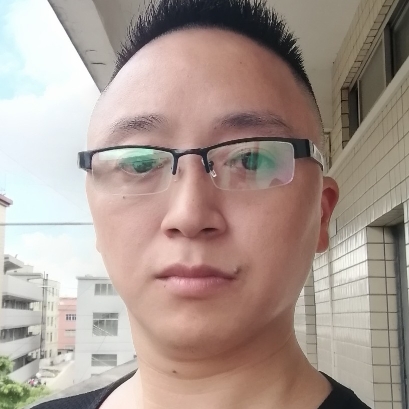 美好相许草莓的照片
