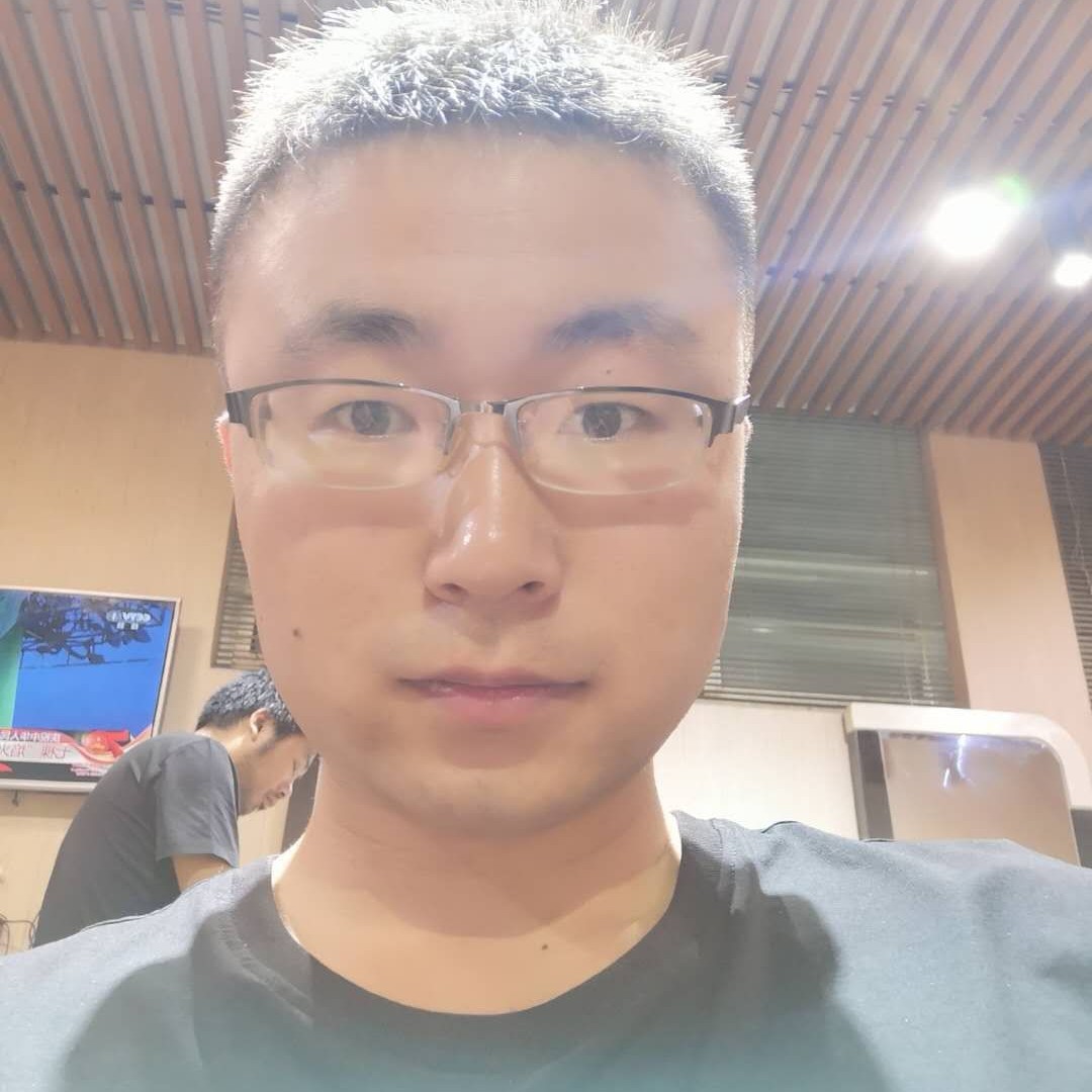 小兔子深拥精明的照片