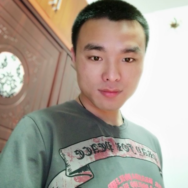 邓先生丶的照片