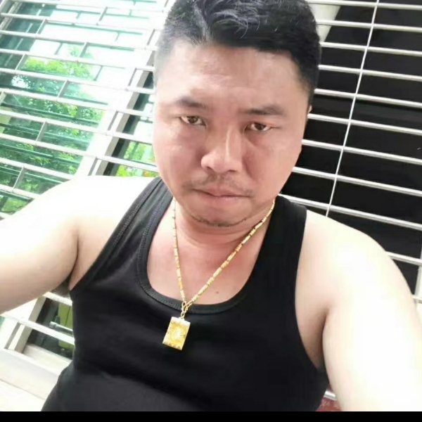 已中伤我自己的照片