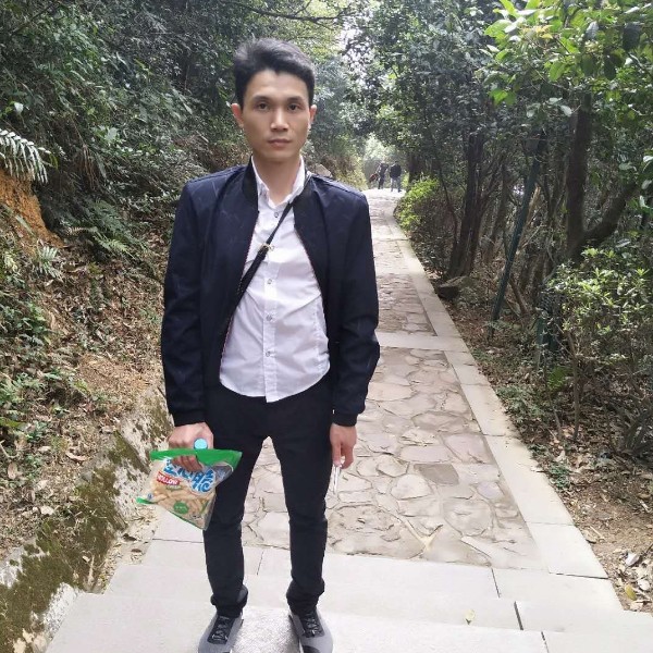 糊涂用缱绻的照片