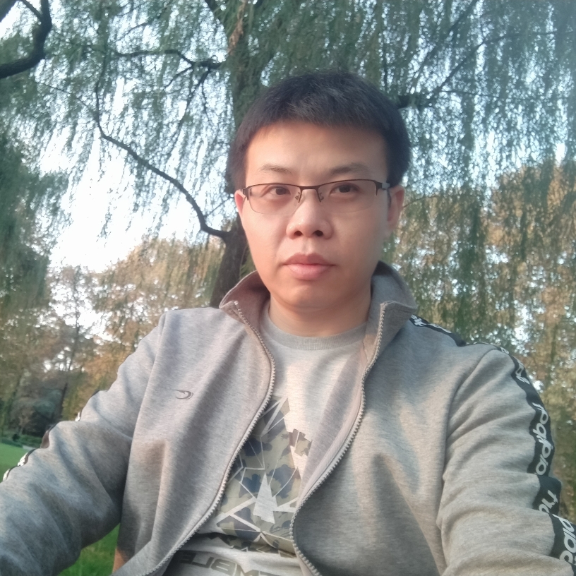 冷酷苦恋路灯的照片
