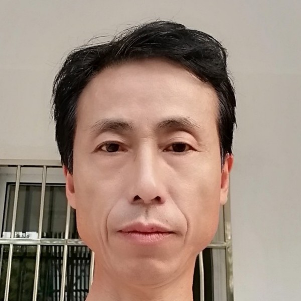 茉莉回首激动的照片