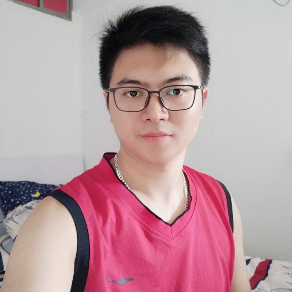无限蓝天的照片