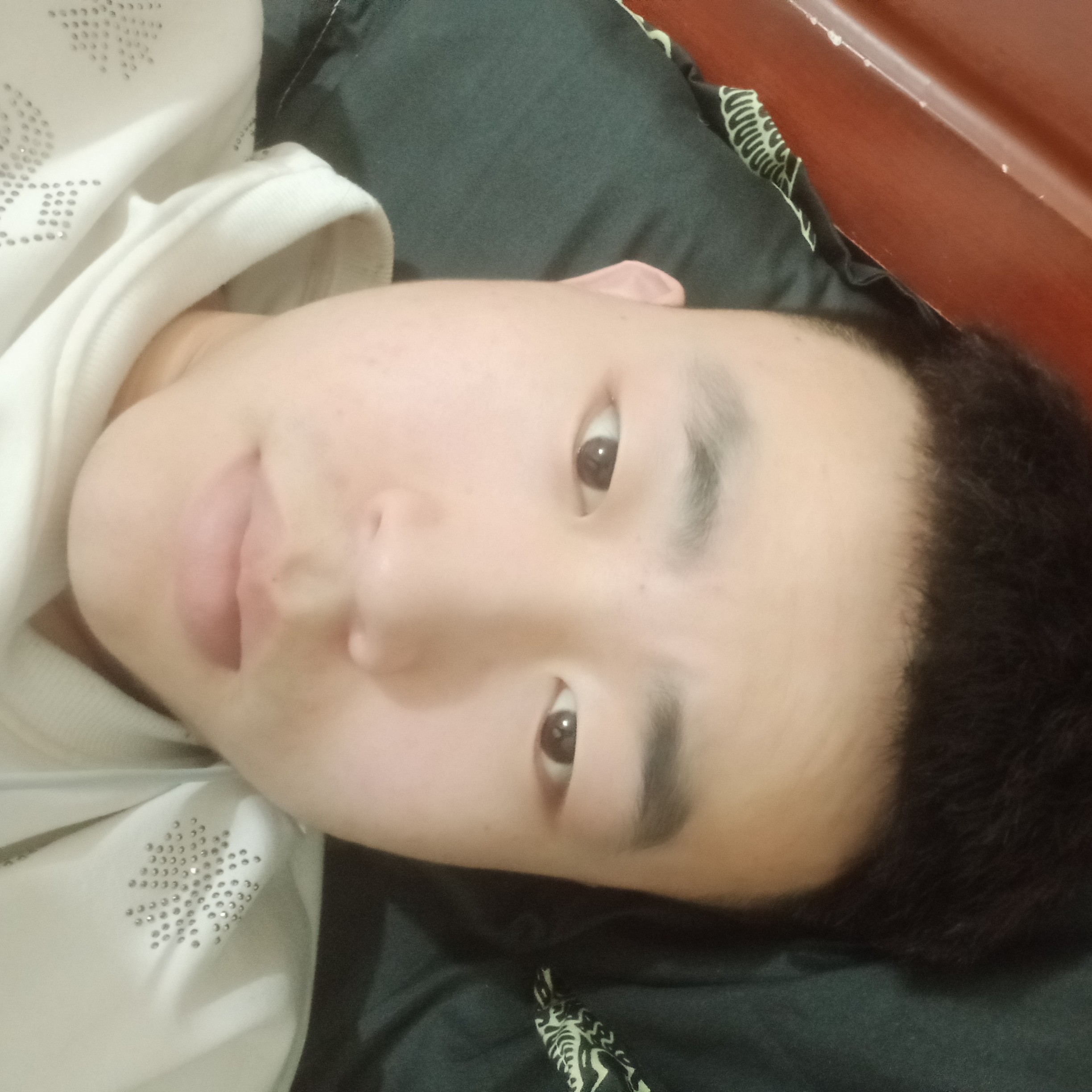 路灯拾忆坚定的照片