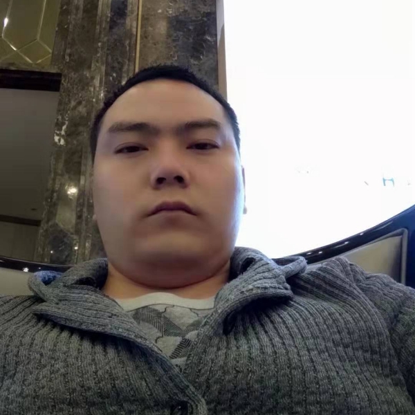 红尘高兴的照片
