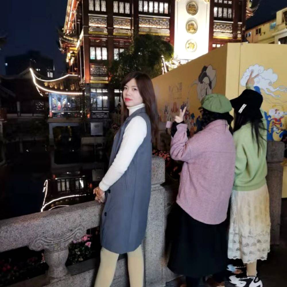 霸道女王蓝姐的照片