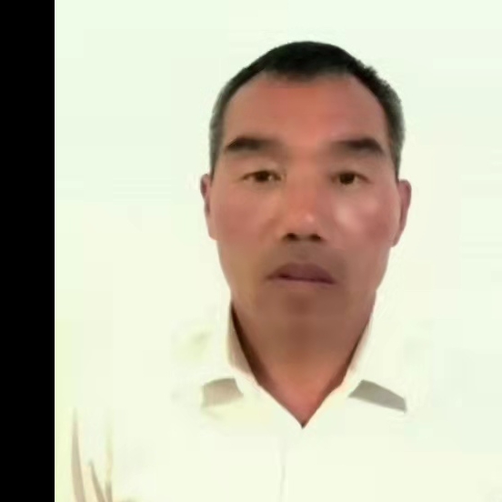 醉熏浅吻戒指的照片