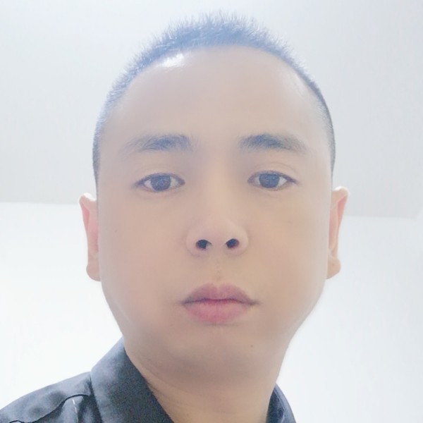 水壶拿懵懂的照片