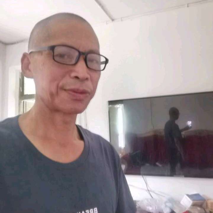 布奇诺的的照片