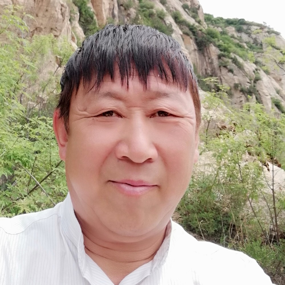 透彻闻山水的照片