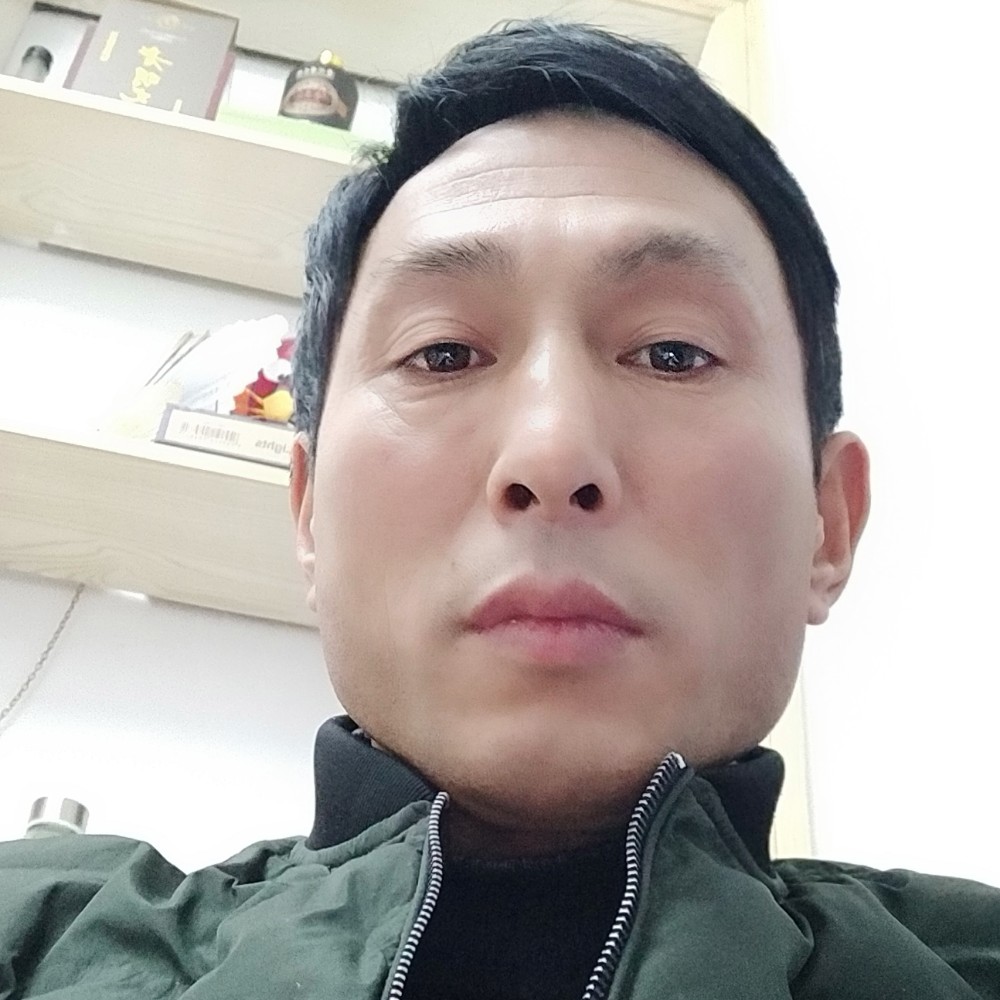 礼孝诚材的照片