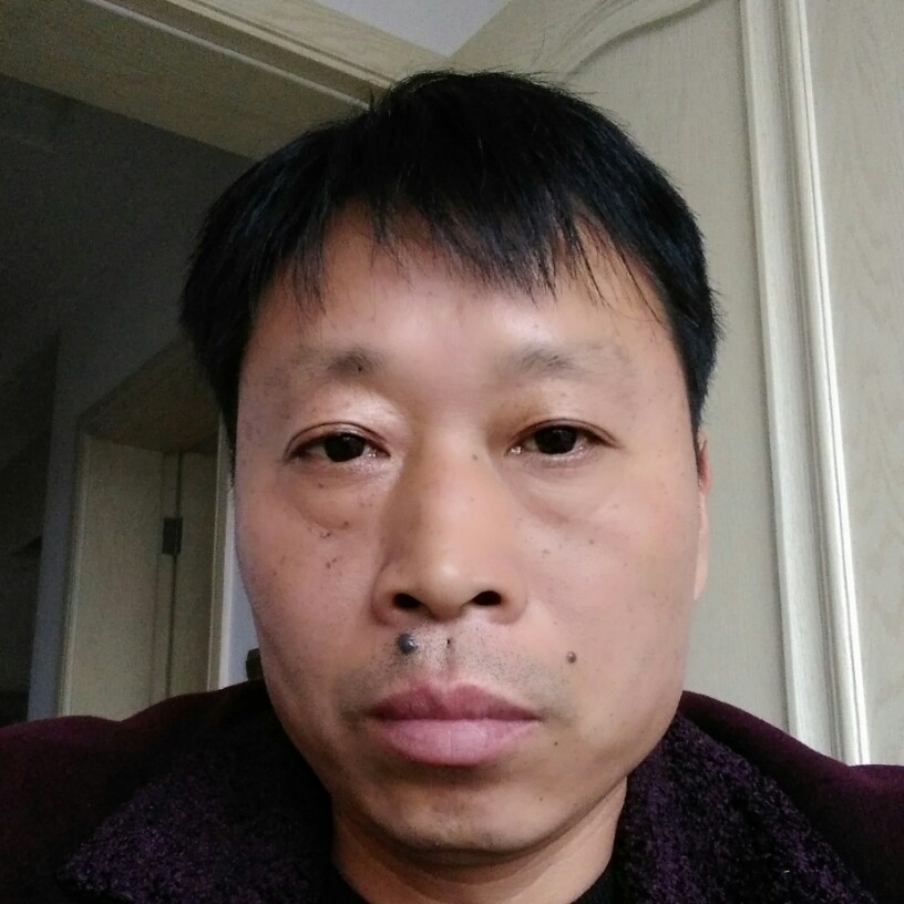 有魅力放弃啤酒的照片