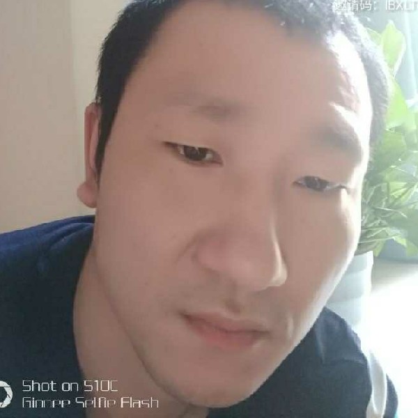 尘宵保卫机智的照片