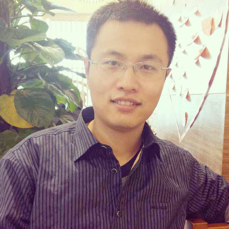 男孩中的老人的照片