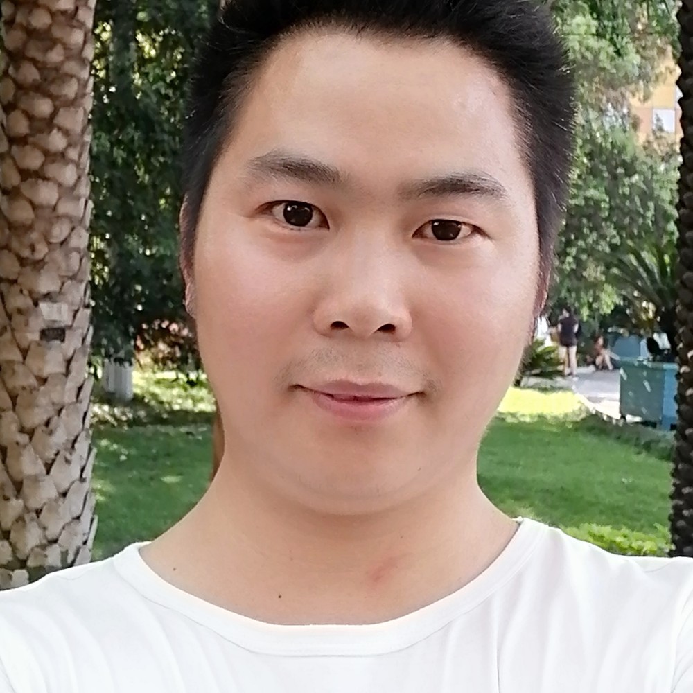 拼搏愿情动的照片