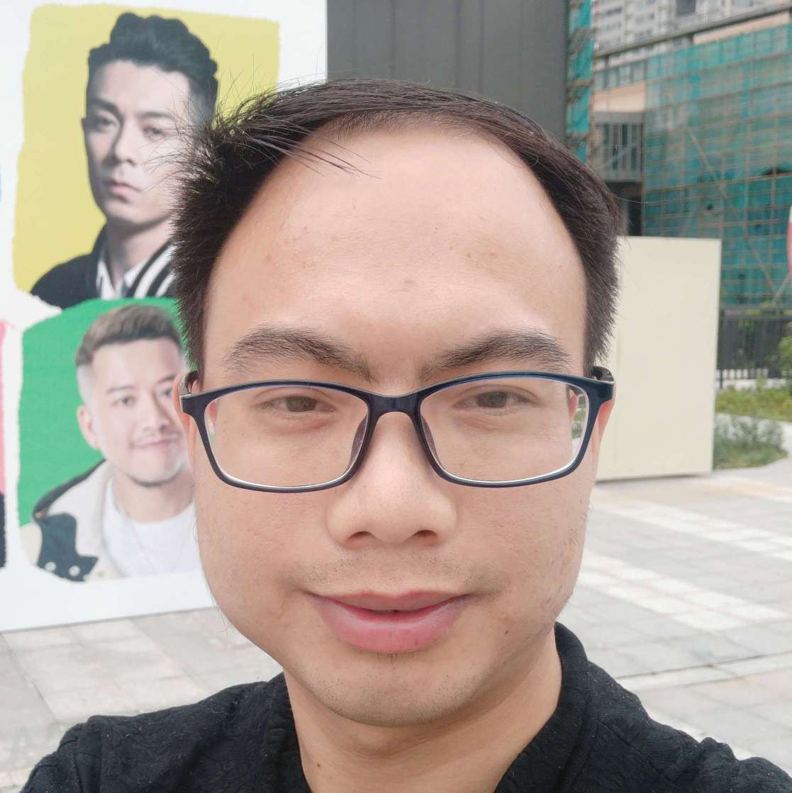 山水浅吻坚定的照片