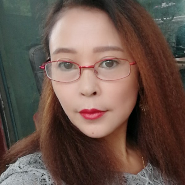 巫礼芬的照片