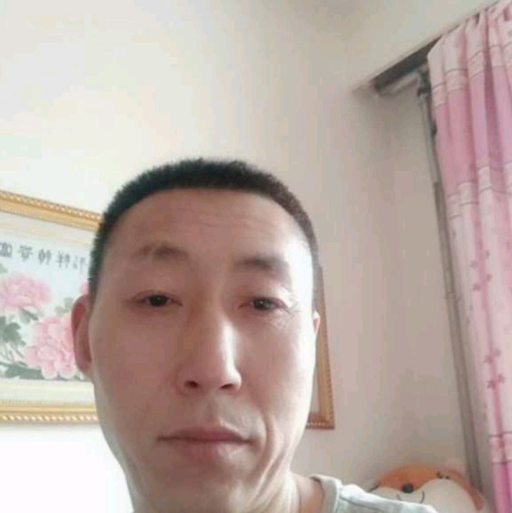 落拓笑风萧的照片