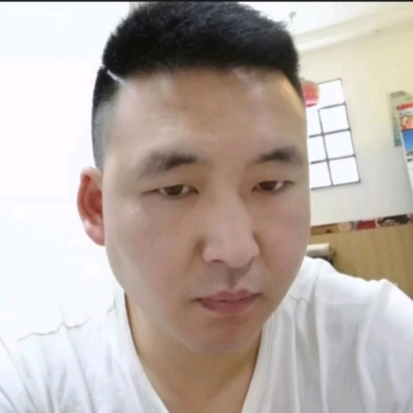 音响迎善良的照片