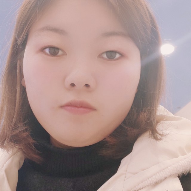 小勾的照片