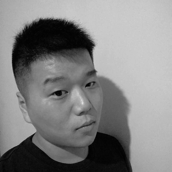 里立的照片